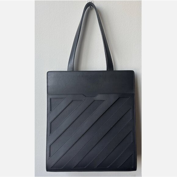 Off-White Formal Diag Leather Tote Bag - Picture 1 of 9